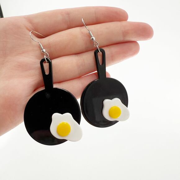 Fried Egg Earrings, Egg Earrings, Food Earrings, Fun Earrings, Funny Earrings - Picture 3 of 4